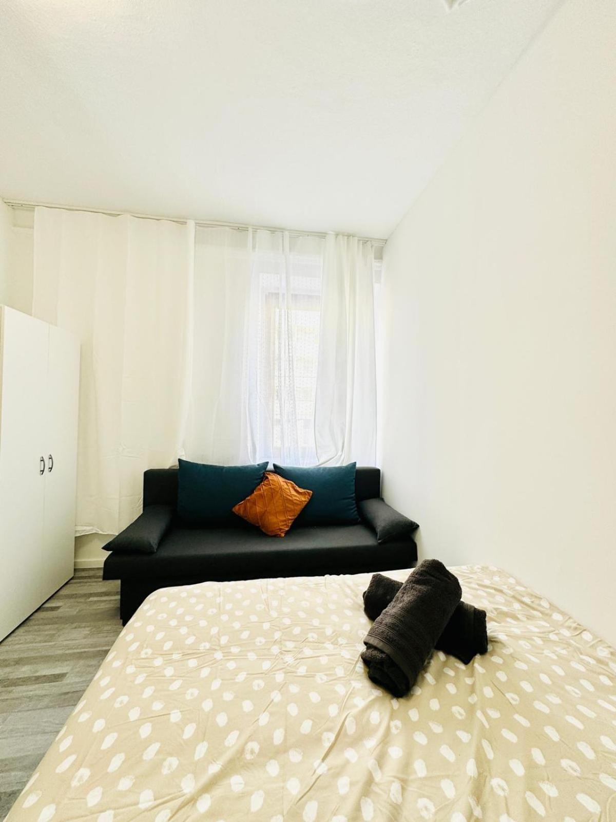 Very Spacious Apartment For Up To 7P With Great Location Vídeň Exteriér fotografie